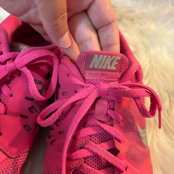 Nike Flex Running Shoes - Picture 5 of 6